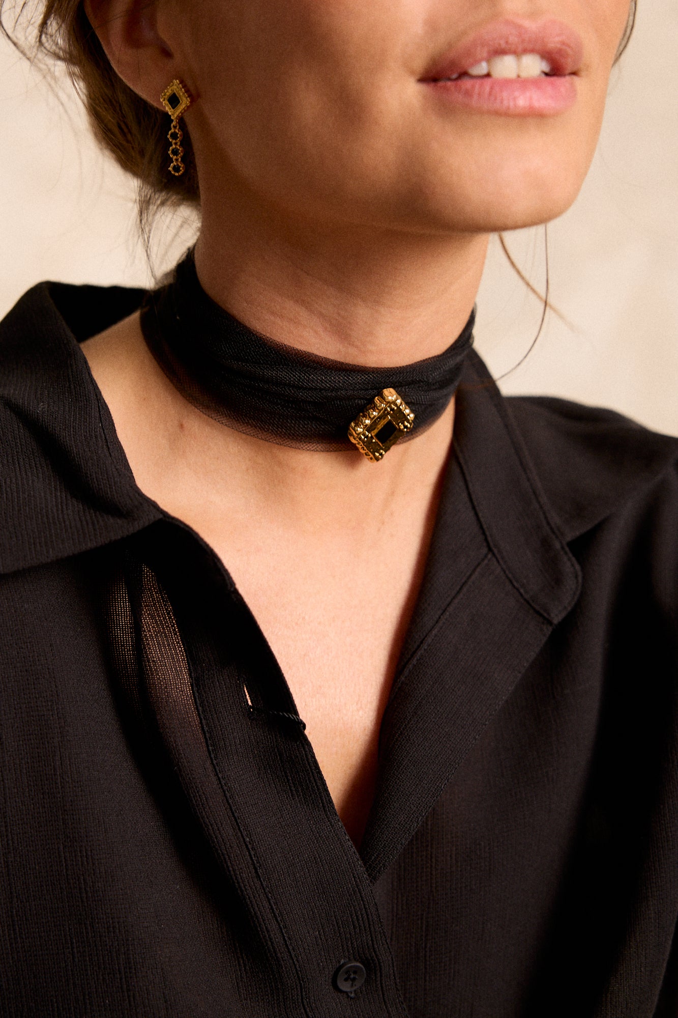 LOOK PENDIENTES TRILOGÍA + CHOKER FORTUNA