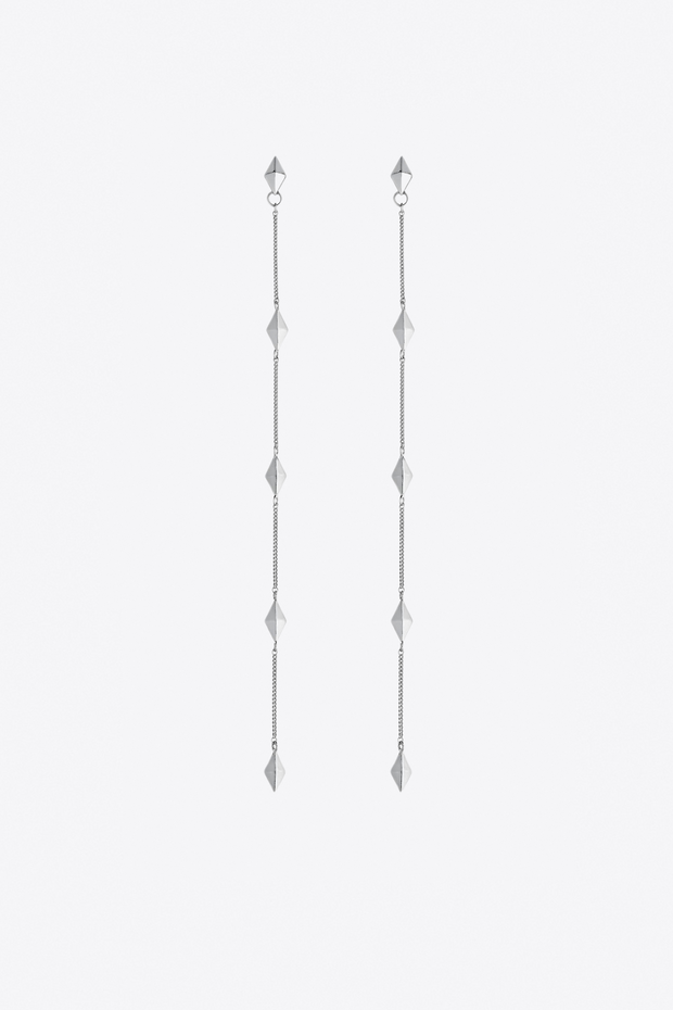 Unconditional silver earrings