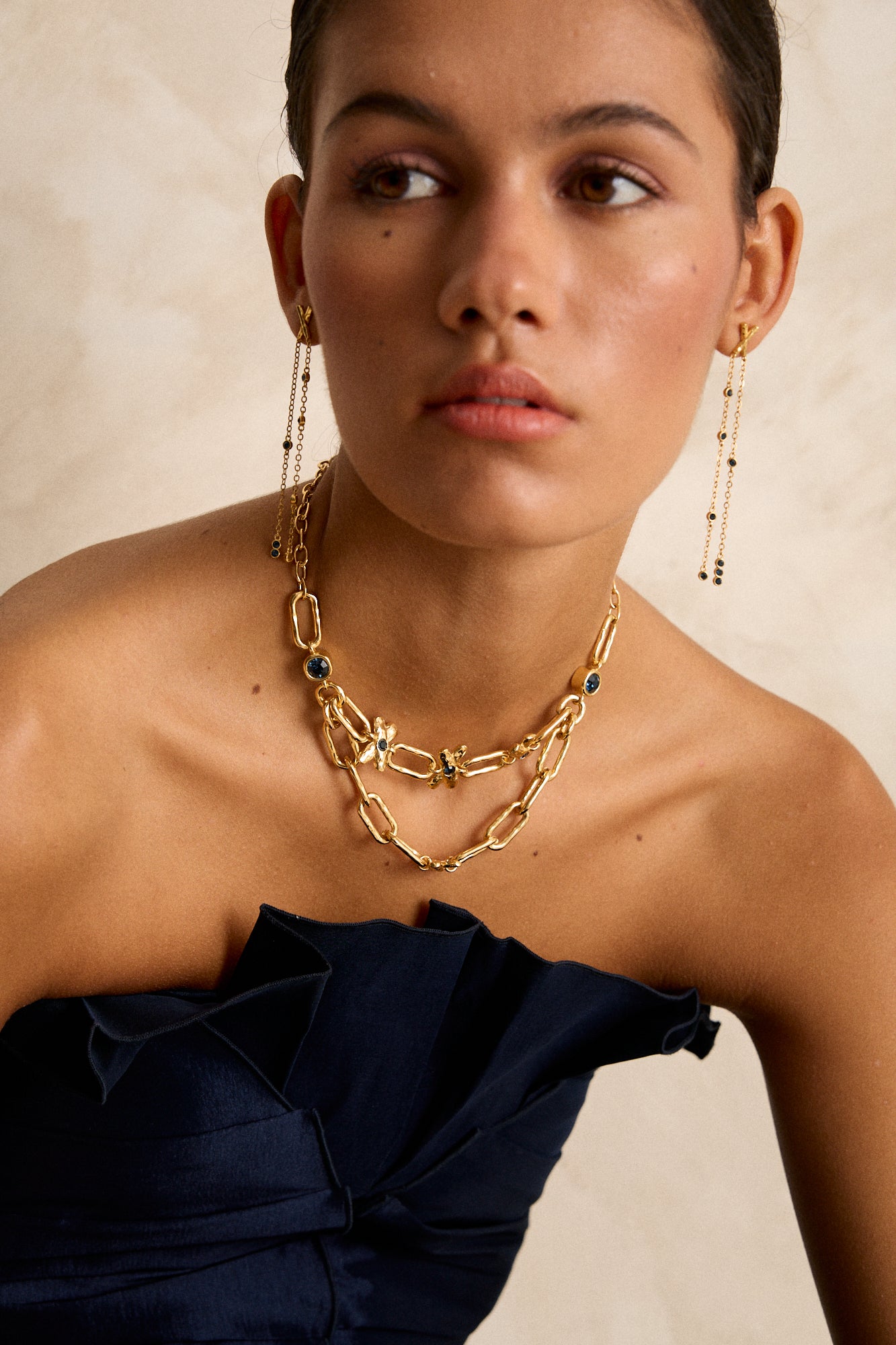 LOOK PENDIENTES RECUERDO+ COLLAR ENCUENTRO