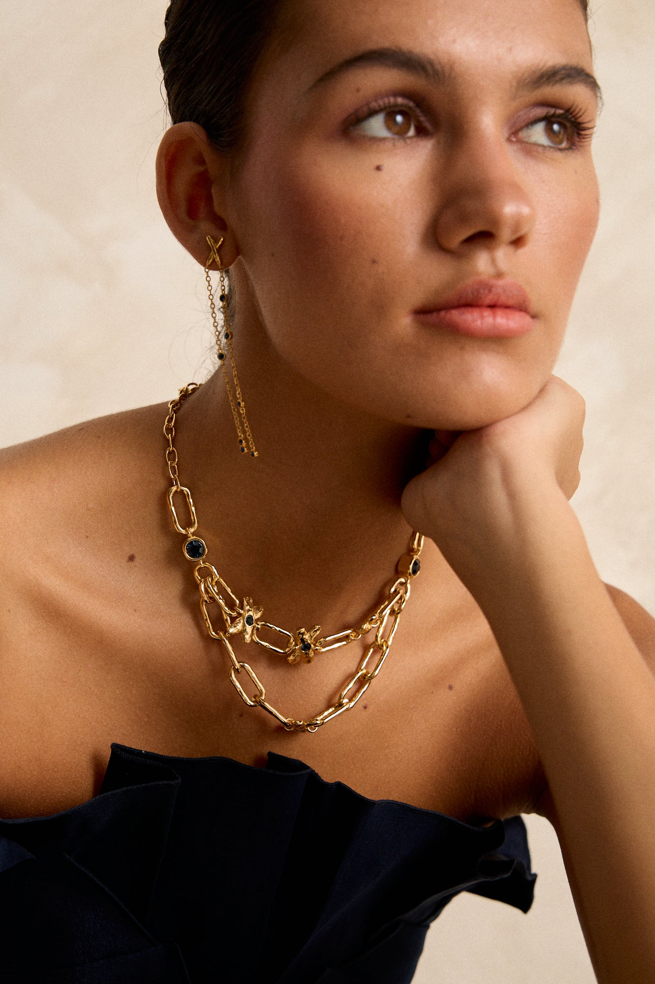 LOOK PENDIENTES RECUERDO+ COLLAR ENCUENTRO