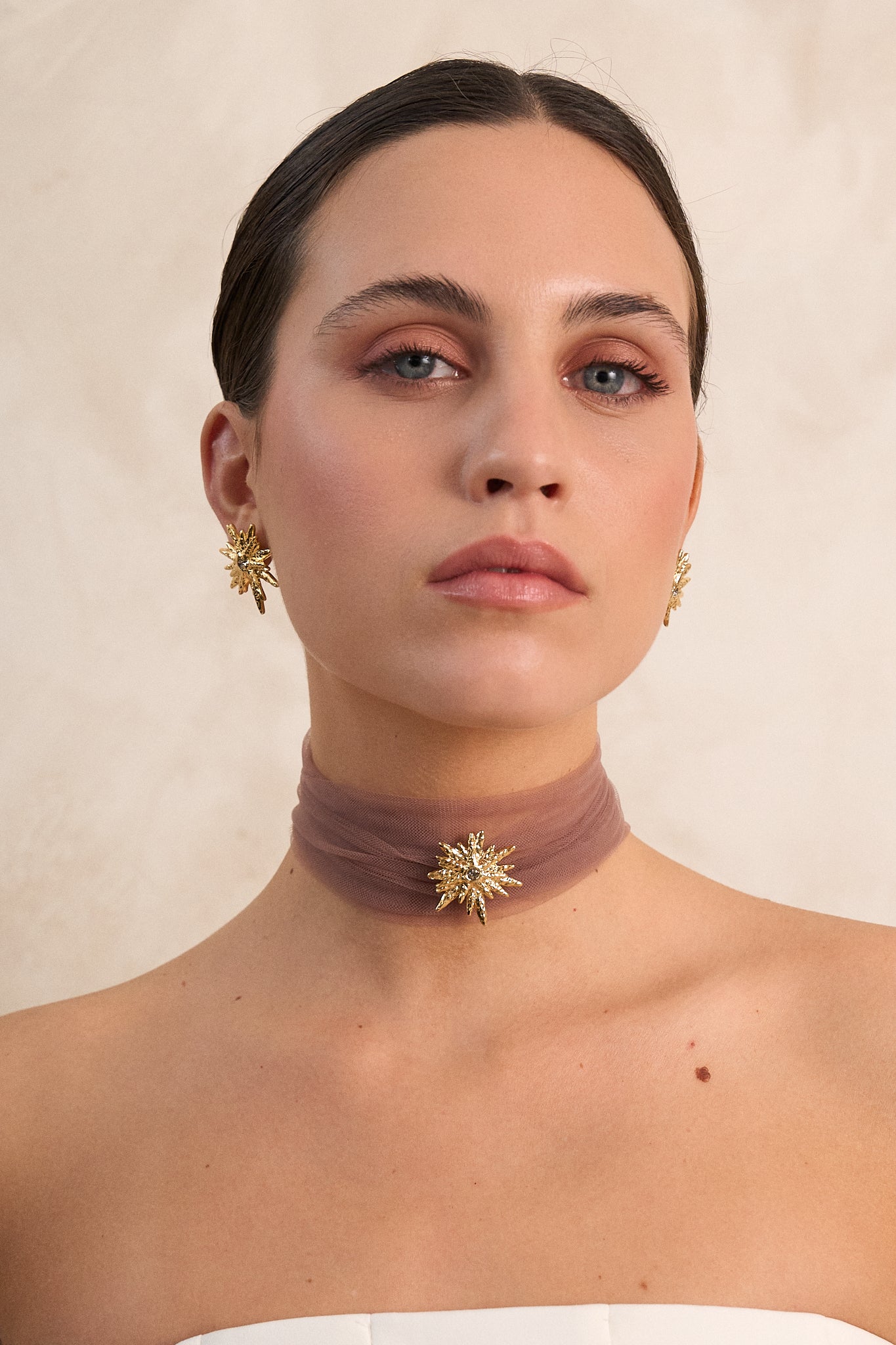 LOOK CHOKER NEBULOSA + PENDIENTES ESTELAR