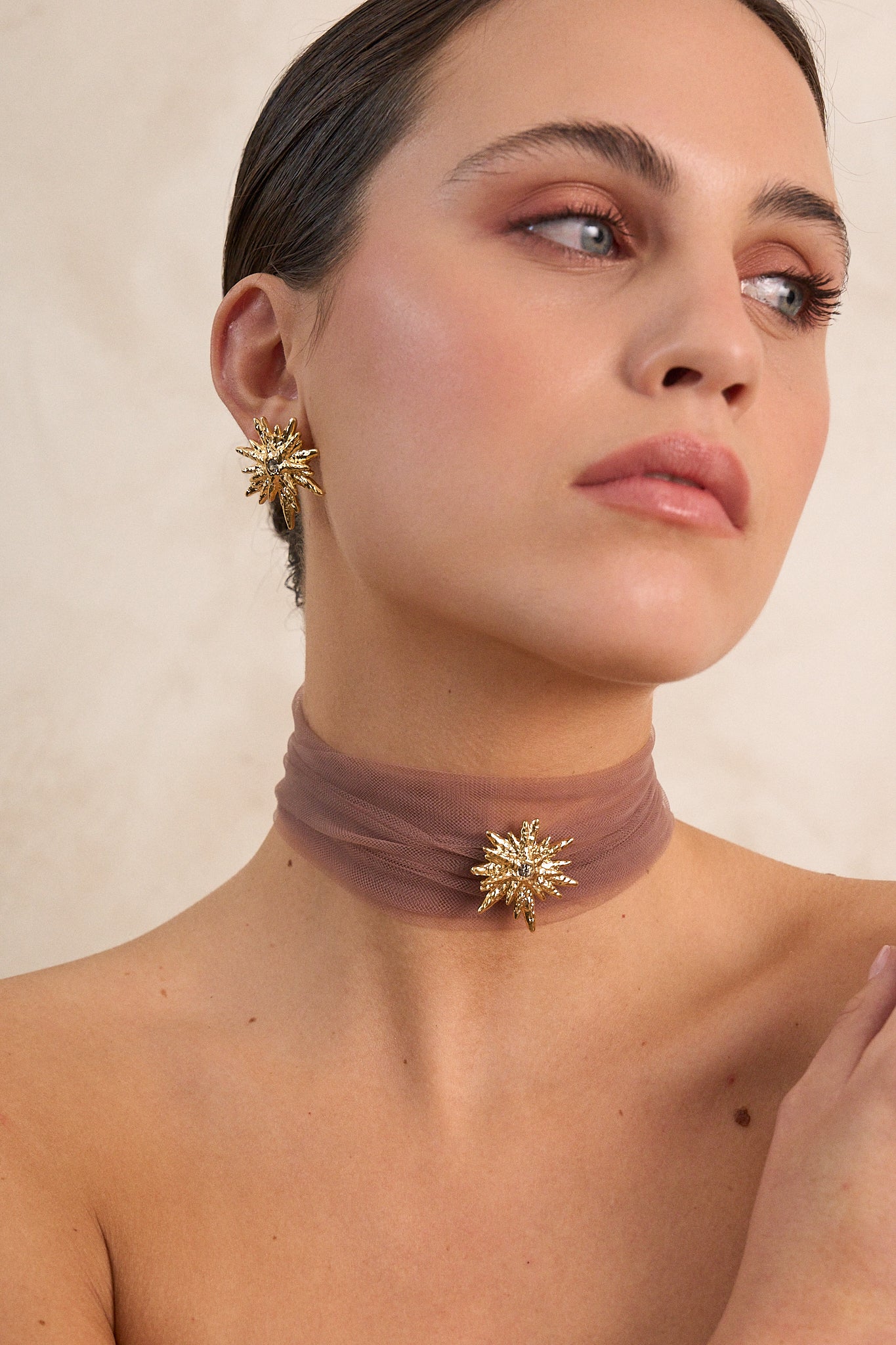 LOOK CHOKER NEBULOSA + PENDIENTES ESTELAR