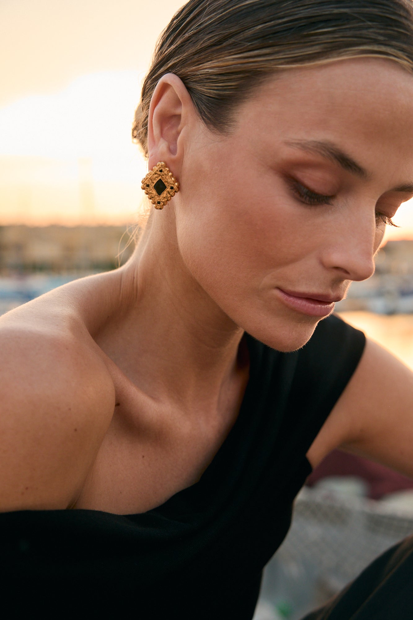 RHOMBUS SAND EARRINGS