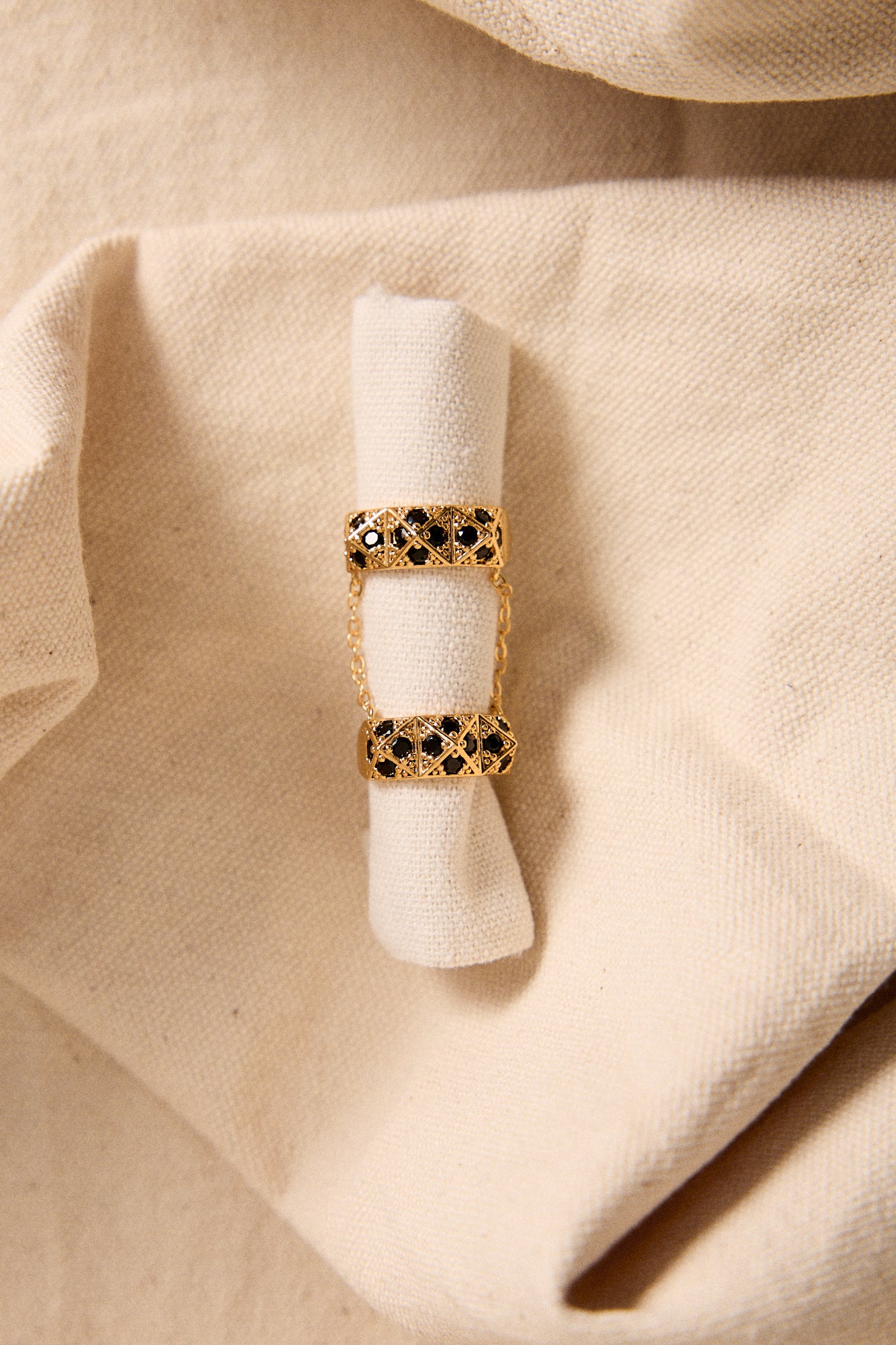 ANILLO AZAR TRIBAL