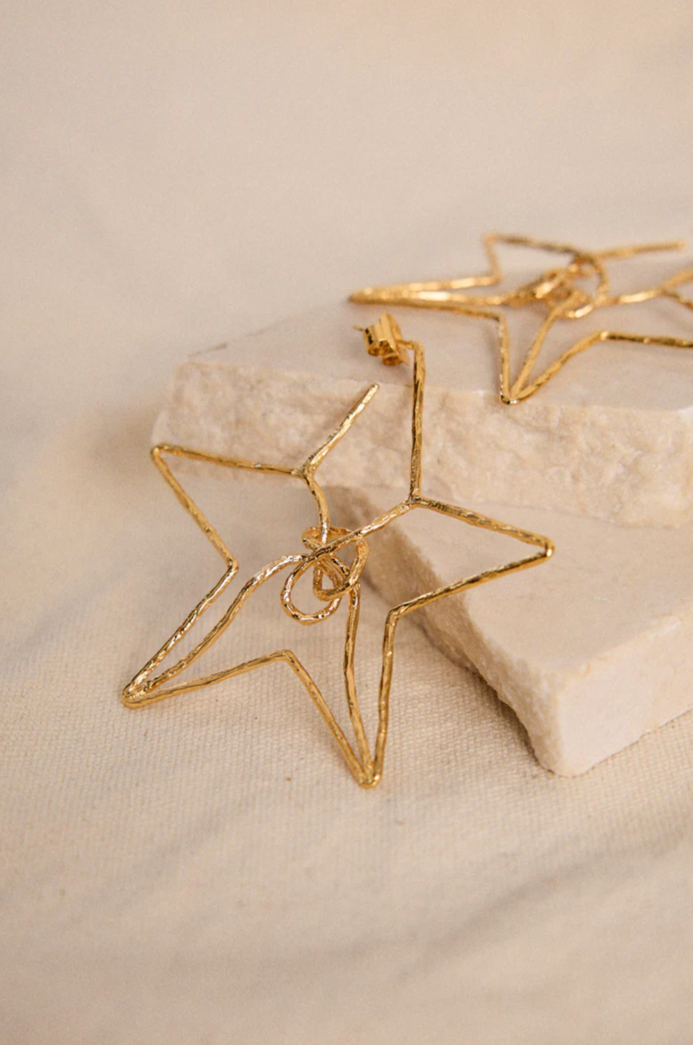 STAR EARRINGS